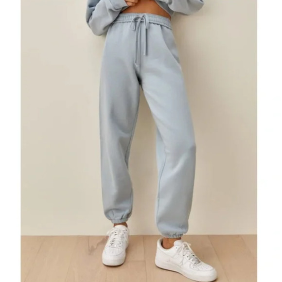 Reformation Pants - Reformation Boyfriend Sweatpants Barely Blue Small